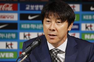 中国媒体人称不该选韩国人当主帅，申台龙：没邀约，没必要说太多